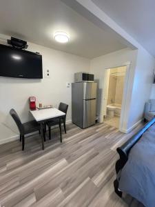 Η κουζίνα ή μικρή κουζίνα στο Destination INN