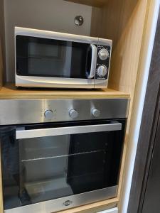 Η κουζίνα ή μικρή κουζίνα στο Studio a pasos del shopping