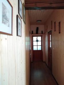 Fotografia z galérie ubytovania Dom na Kaszubach / House in Kashubia v destinácii Stara Kiszewa