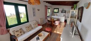 Η κουζίνα ή μικρή κουζίνα στο Casa en Finca Ecológica - Wifi