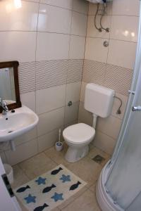 Fotografia z galérie ubytovania Apartments with a parking space Hvar - 12353 v destinácii Hvar