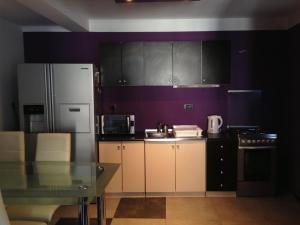 Fotografia z galérie ubytovania Apartments with WiFi Omis - 11836 v Omise