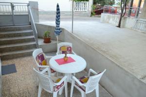 Fotografie z fotogalerie ubytování Apartments with a parking space Pirovac, Sibenik - 12508 v destinaci Pirovac