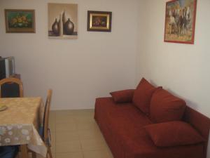 Fotografia z galérie ubytovania Studio Baska Voda 12509b v destinácii Baška Voda