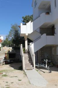 Budynek, w którym mieści się apartament