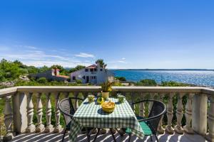 Landskap semula jadi dekat dengan apartmen