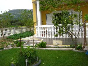 Fotografie z fotogalerie ubytování Apartments with a parking space Kastel Stari, Kastela - 12691 v destinaci Kaštela + 12 fotografií