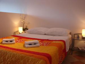 Fotografie z fotogalerie ubytování Family friendly apartments with a swimming pool Pag - 12795 v destinaci Pag