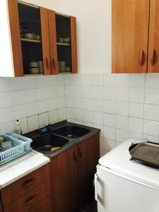 Kuchyň nebo kuchyňský kout v ubytování Apartments by the sea Duboka, Neretva Delta - Usce Neretve - 12842 + 16 fotografií