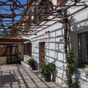 Zdjęcie z galerii obiektu Family friendly house with a swimming pool Brest pod Uckom, Central Istria - Sredisnja Istra - 13005 w mieście Lupoglav