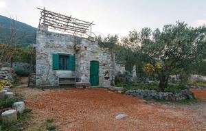 Fotografia z galérie ubytovania Secluded house with a parking space Trpanj, Peljesac - 13066 v destinácii Trpanj