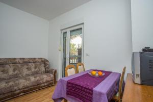 Fotografie z fotogalerie ubytování Apartments by the sea Podgora, Makarska - 13086 v Podgoře