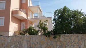 Fotografie z fotogalerie ubytování Apartments by the sea Razanj, Rogoznica - 13507 v Rogoznici
