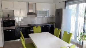 Fotografie z fotogalerie ubytování Apartments with a parking space Zadar - 13557 v destinaci Zadar