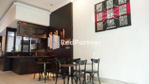 Foto sihtkohas Medan asuva majutusasutuse Wisma Sederhana Medan Mitra RedDoorz galeriist