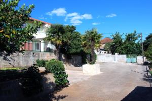 Fotografie z fotogalerie ubytování Apartments by the sea Tisno, Murter - 13588 v destinaci Tisno