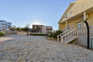 Fotografie z fotogalerie ubytování Seaside holiday house Razanac, Zadar - 13677 v destinaci Ražanac