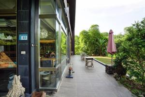 Un jardín fuera de 小鳥敲門 Bird Villa