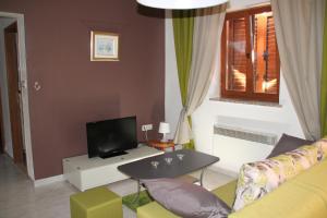Χώρος καθιστικού στο Apartment Labin 14581b