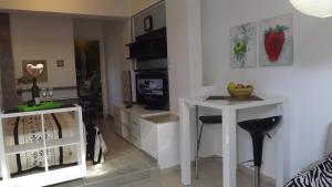 Kuchyň nebo kuchyňský kout v ubytování Studio Zadar - Diklo 12854a + 11 fotografií