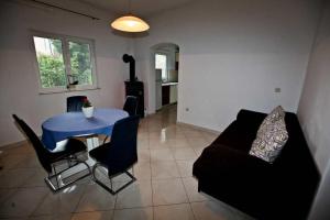 Posezení v ubytování Apartments by the sea Pakostane, Biograd - 14658