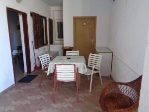 Zdjęcie z galerii obiektu Studio Sukosan 14681b w Sukošanie