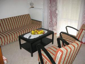 Posezení v ubytování Apartments with parking spaces Sukosan, Zadar - 14742
