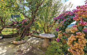 Fotografie z fotogalerie ubytování Holiday house with a parking space Supetarska Draga - Gornja, Rab - 14775 v Rabu + 12 fotografií