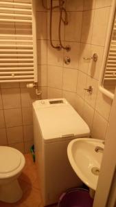 Fotografie z fotogalerie ubytování Apartments with WiFi Omis - 14824 v Omiši