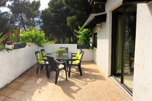 Fotografie z fotogalerie ubytování Apartments with a parking space Vodice - 14835 v destinaci Vodice + 10 fotografií