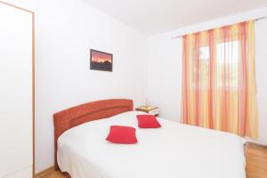 Fotografia z galérie ubytovania Apartments by the sea Cove Pribinja, Hvar - 15083 v destinácii Hvar
