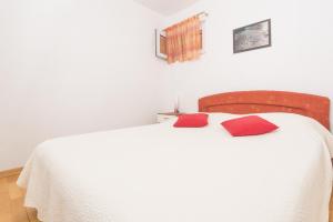 Fotografia z galérie ubytovania Apartments by the sea Cove Pribinja, Hvar - 15083 v destinácii Hvar