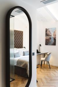Posteľ alebo postele v izbe v ubytovaní Boutique Hotel Petit Montisión