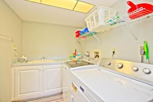 Φωτογραφία από το άλμπουμ του Island Beach Club #330B σε Sanibel