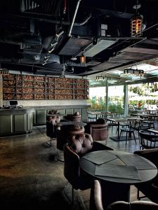 Restaurace v ubytování Argan Al Bidaa Hotel and Resort , Kuwait