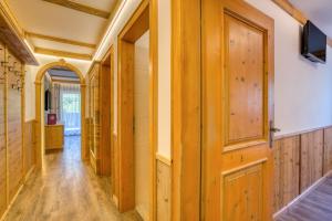 TV a/nebo společenská místnost v ubytování Appartement Hofmann