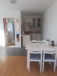 Fotografie z fotogalerie ubytování Apartmani Mama Leone v destinaci Prizba