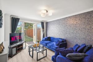 אזור ישיבה ב-PRIME 3 BED HOUSE to BICESTER OUTLET for 8 People by Platinum Key Properties