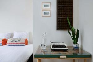 Ein Bett oder Betten in einem Zimmer der Unterkunft Hello I'm Local - Boutique Hostel