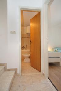 Koupelna v ubytování Apartments by the sea Lumbarda, Korcula - 135 + 28 fotografií