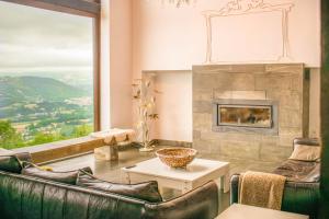 Gallery image of Behin Batean, espectacular casa rural en pleno corazón del valle Baztán in Ziga +43 photos