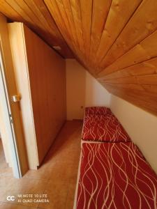 Letto o letti in una camera di Vinařství Ehrlich