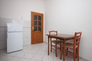Fotografie z fotogalerie ubytování Apartments by the sea Metajna, Pag - 209 v destinaci Zubovići