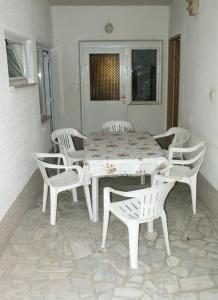 Fotografie z fotogalerie ubytování Apartments by the sea Metajna, Pag - 209 v destinaci Zubovići