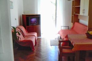 Μια τηλεόραση ή/και κέντρο ψυχαγωγίας στο Apartments by the sea Vela Luka, Korcula - 159