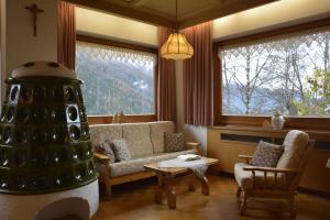 Gallery image of Locanda Pensione Maria in Vigo di Fassa