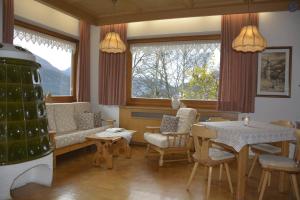 Gallery image of Locanda Pensione Maria in Vigo di Fassa