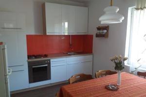 Фотография из галереи Apartments by the sea Caska, Pag - 202 в городе Новаля