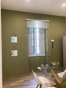 Galeriebild der Unterkunft Sliema - 2 mins from the Beach in Sliema