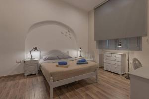 Galeriebild der Unterkunft Sliema - 2 mins from the Beach in Sliema